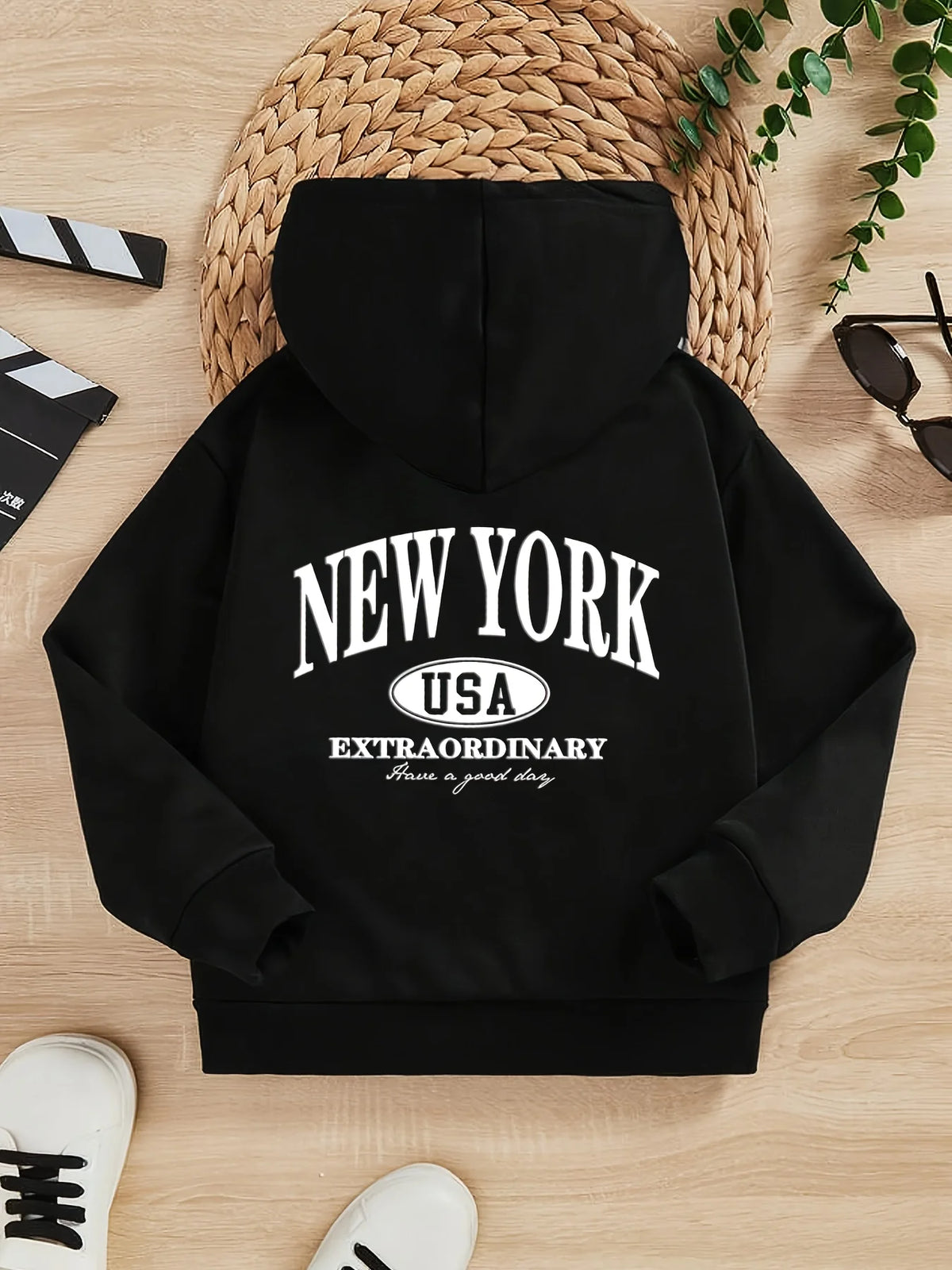 New American-style children's hoodie with New York print and American oval logoPerfect for fall/winter Christmas gifts for kids.