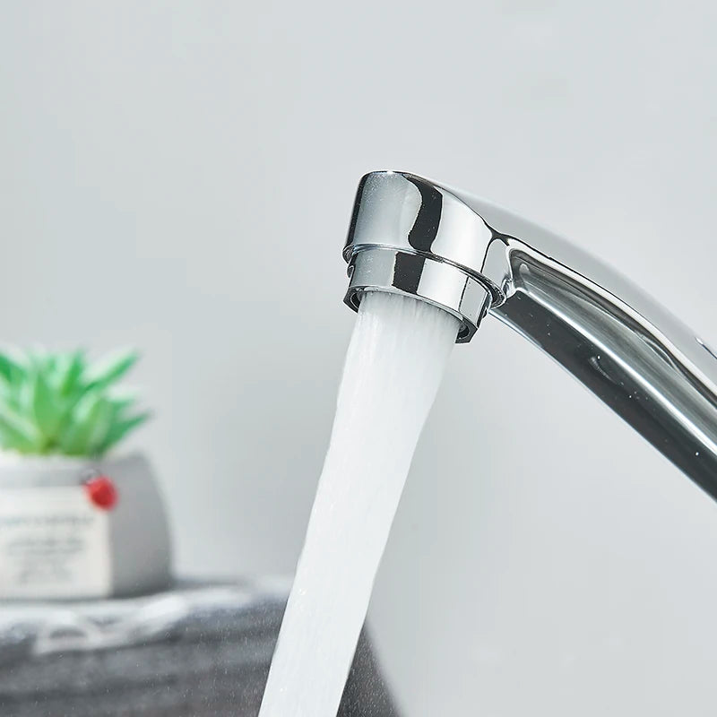 Long Nozzle Kitchen Standing Faucet Bathroom Faucet Modern Polished Chrome Plated Single Handle Swivel Kitchen Tap