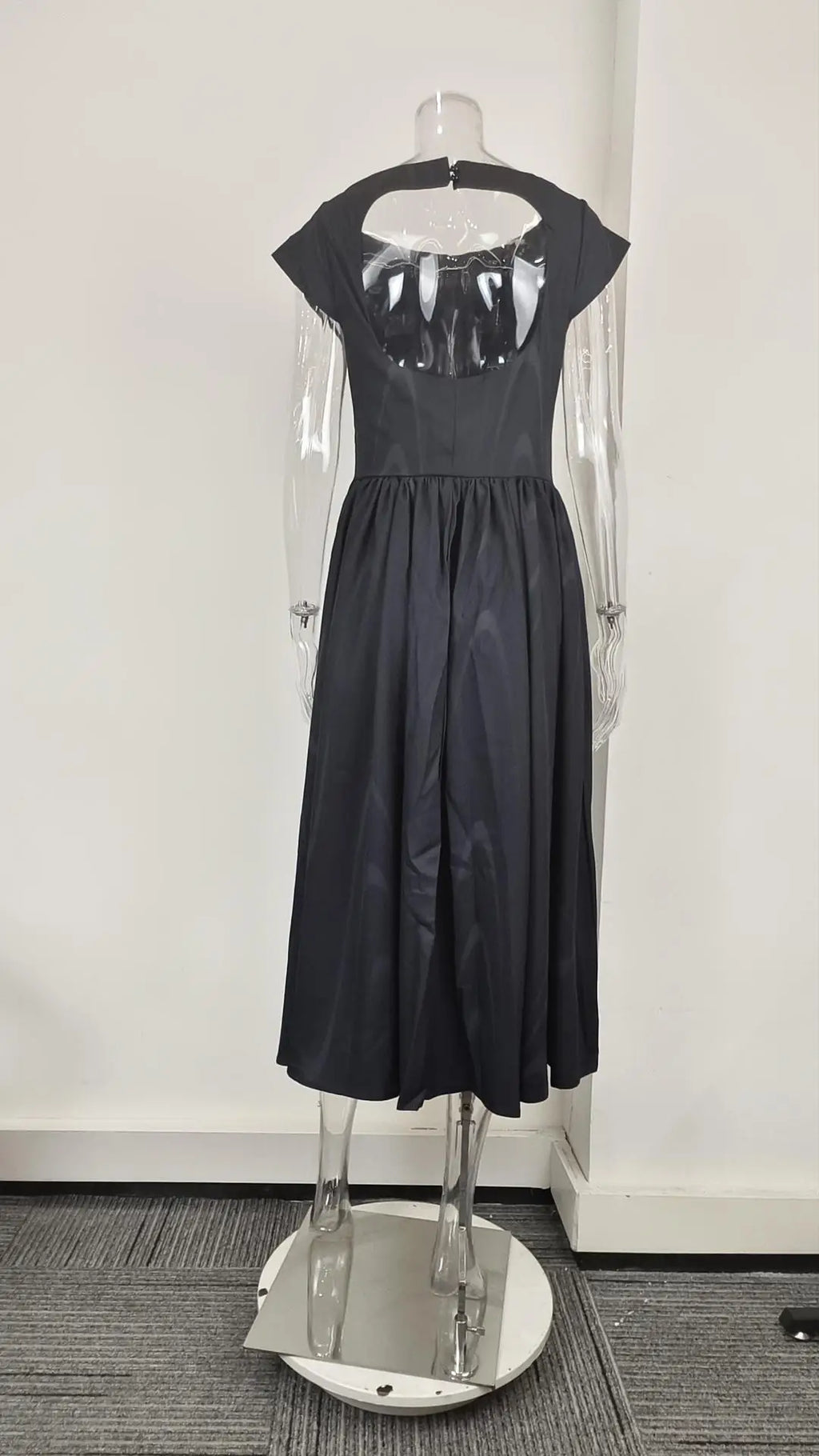 French Pure Lust Fashion Summer Dresses Women's Temperament Elegant Solid Color Slim High Waist Sleeveless Back Hollow Dress