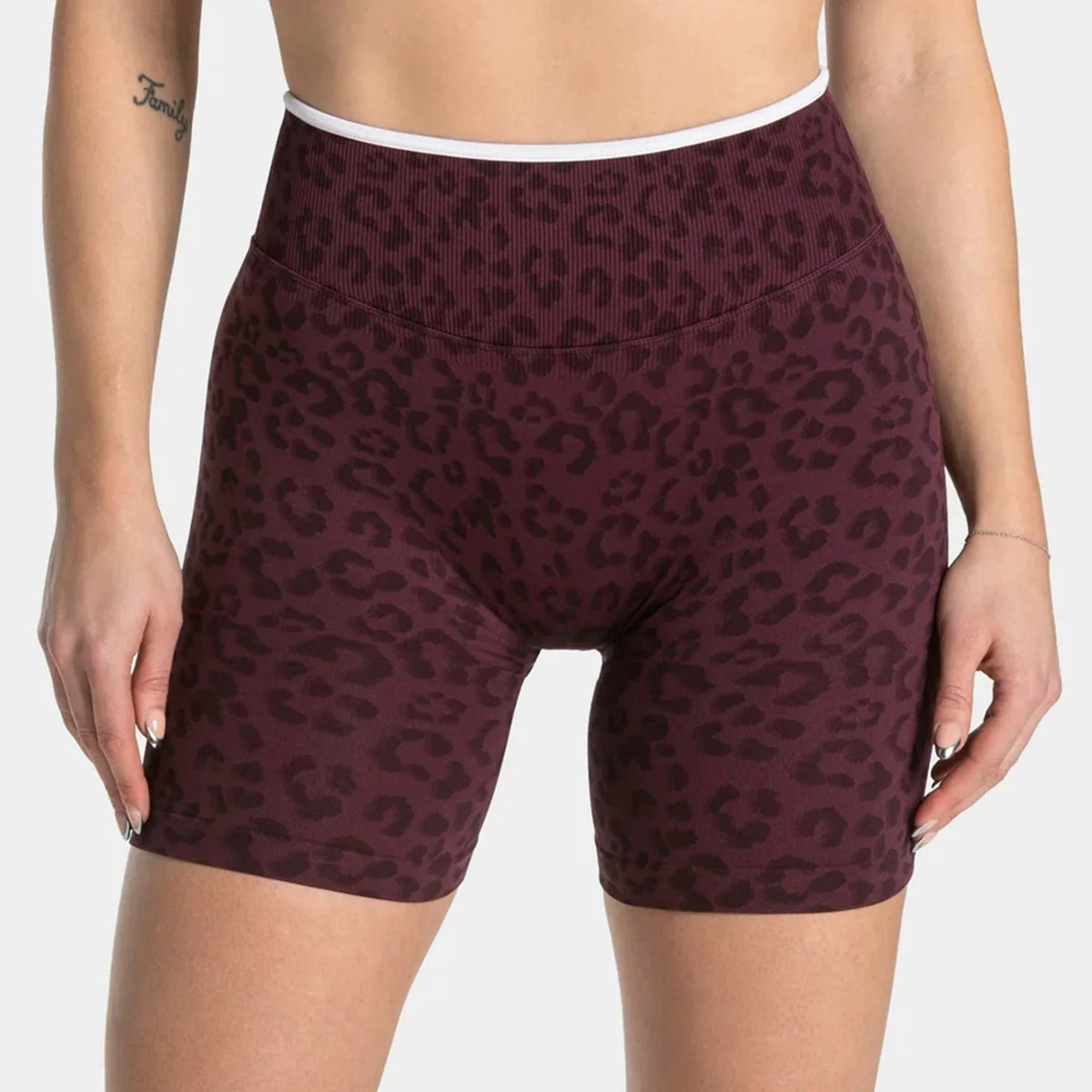 Womens Seamless Leopard Print High Waist Push Up Gym Fitness Running Workout Yoga Shorts Cycling Sports Short Tights Leggings