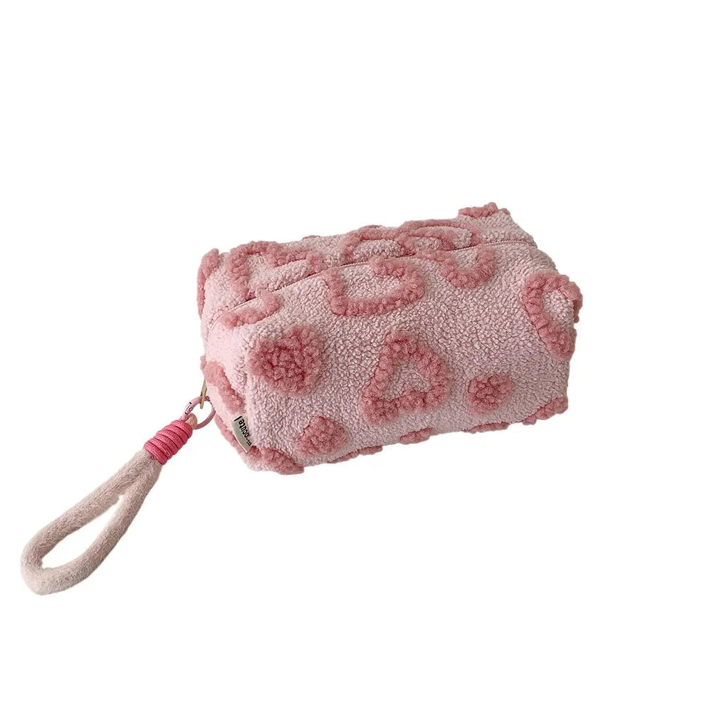Ins Wind Plush Love Cosmetic Bag Outdoor Travel Tote Bag Girl Large Capacity Storage Bag Portable Toilet Bag