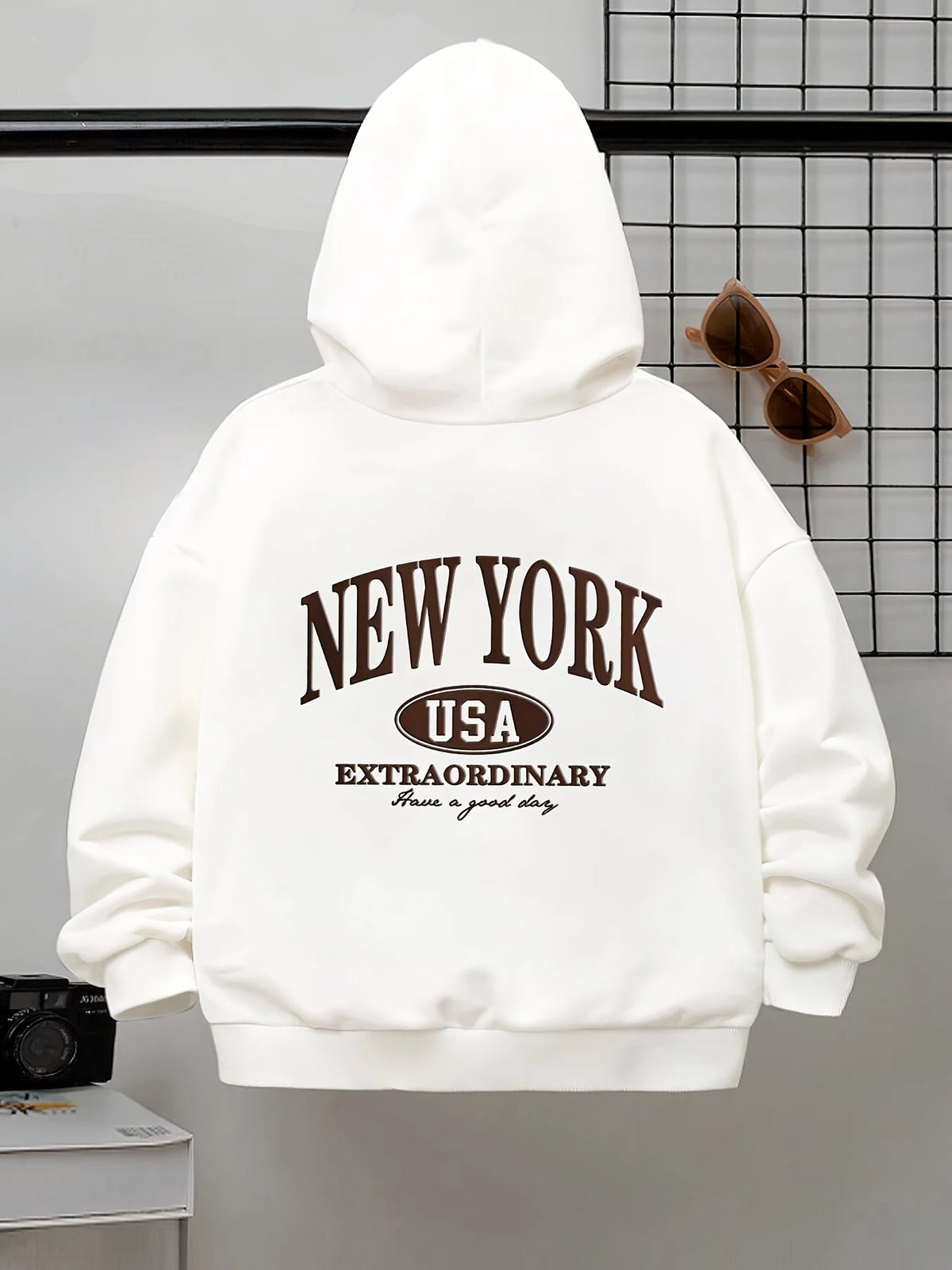 New American-style children's hoodie with New York print and American oval logoPerfect for fall/winter Christmas gifts for kids.