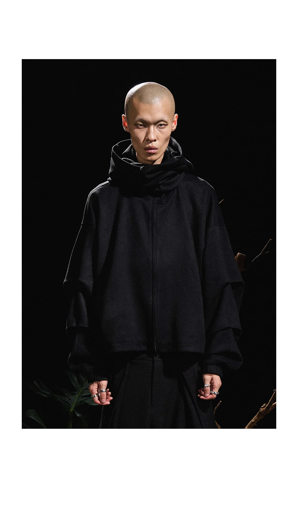 Mauroicardi Spring Autumn Cool Handsome Short Oversized Soft Black Faux Suede Jacket Men with Hood  Luxury Designer Clothes 2025