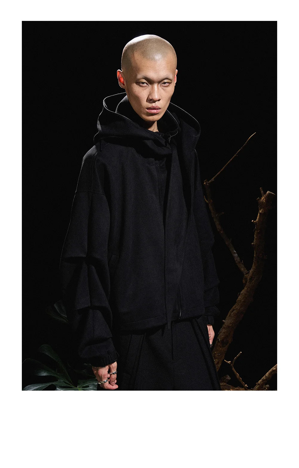 Mauroicardi Spring Autumn Cool Handsome Short Oversized Soft Black Faux Suede Jacket Men with Hood  Luxury Designer Clothes 2025