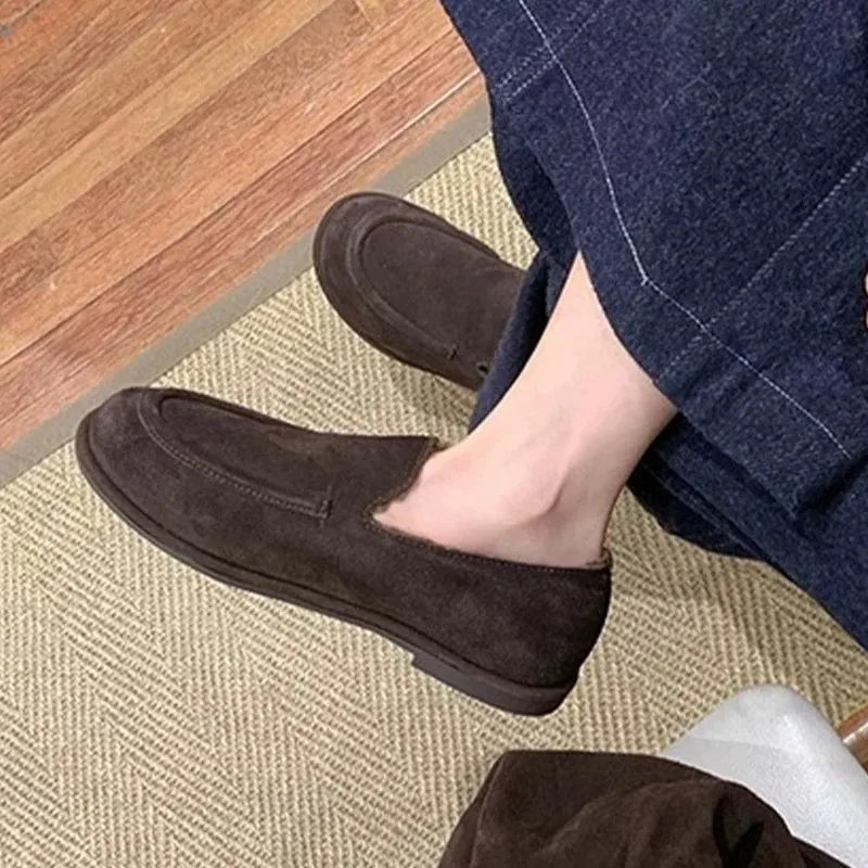 2026 New Women Winter Shoes Fashion Suede Loafers High End Plush Warm Casual Shoes for Woman Luxury Designer Shoes Zapatos Mujer