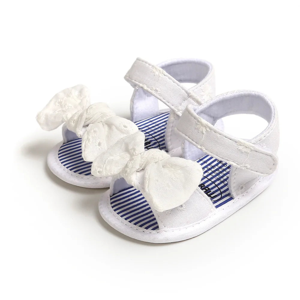 Baby Summer Beach Sandals with Butterfly Bow 0-18 Months Neonatal Casual Shoes Fashionable Indoor and Outdoor Flat Shoes