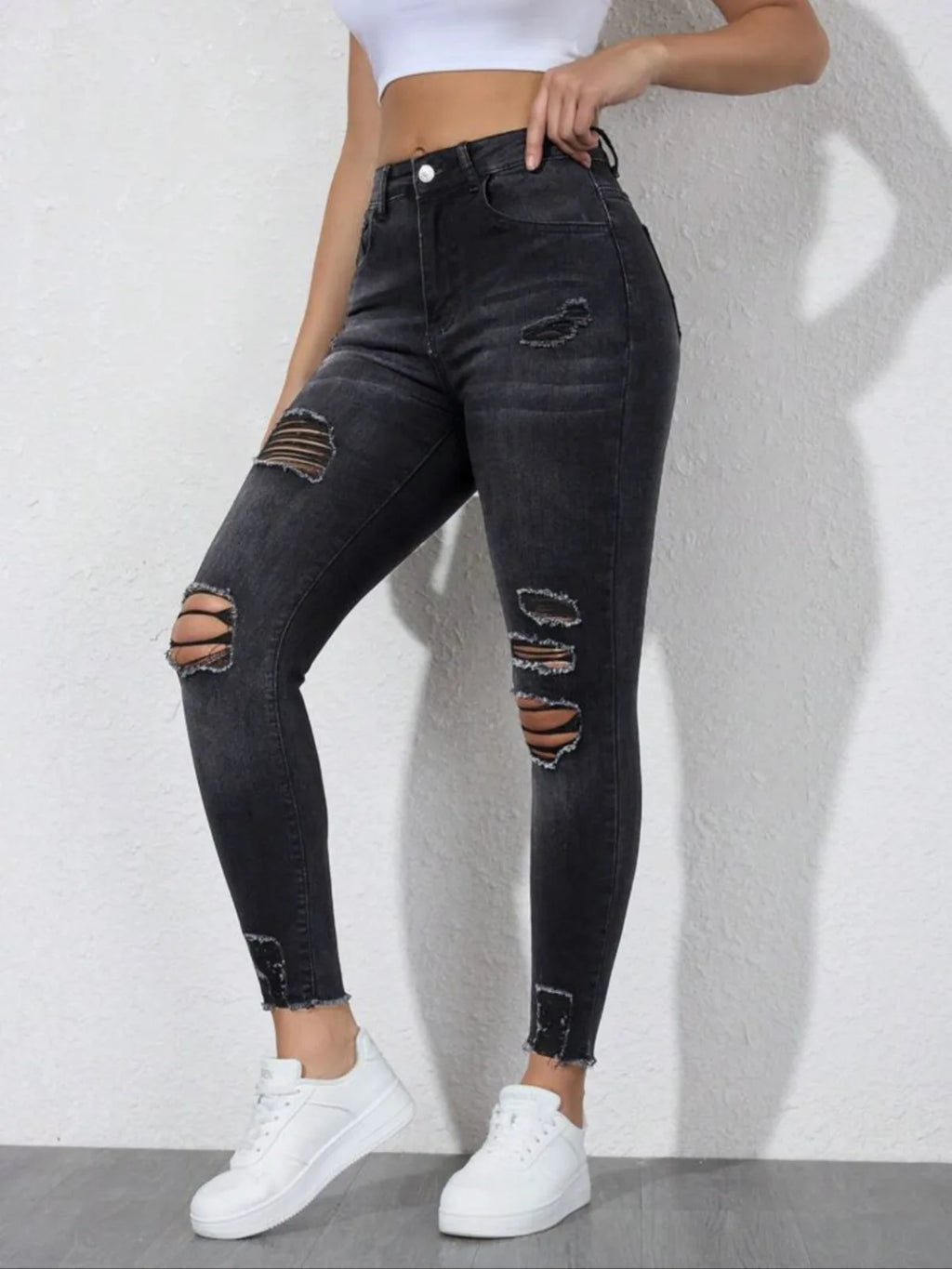 New In Women Fashion Mid Waist Ripped Hole Jeans Casual High Street Denim Pants Sexy Frayed Slim Fit Pencil Pants for Women