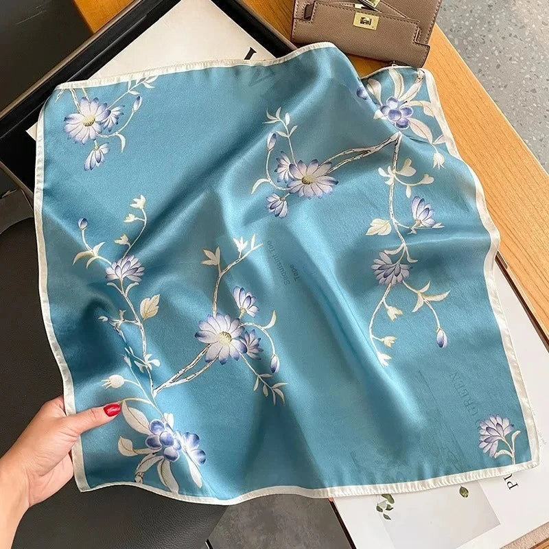 Nature Silk Neck Scarves Lady Foulard Lovely Strawberry Print 100% Real Silk Square Scarf for Women Bag Ribbon Hairband Kerchief